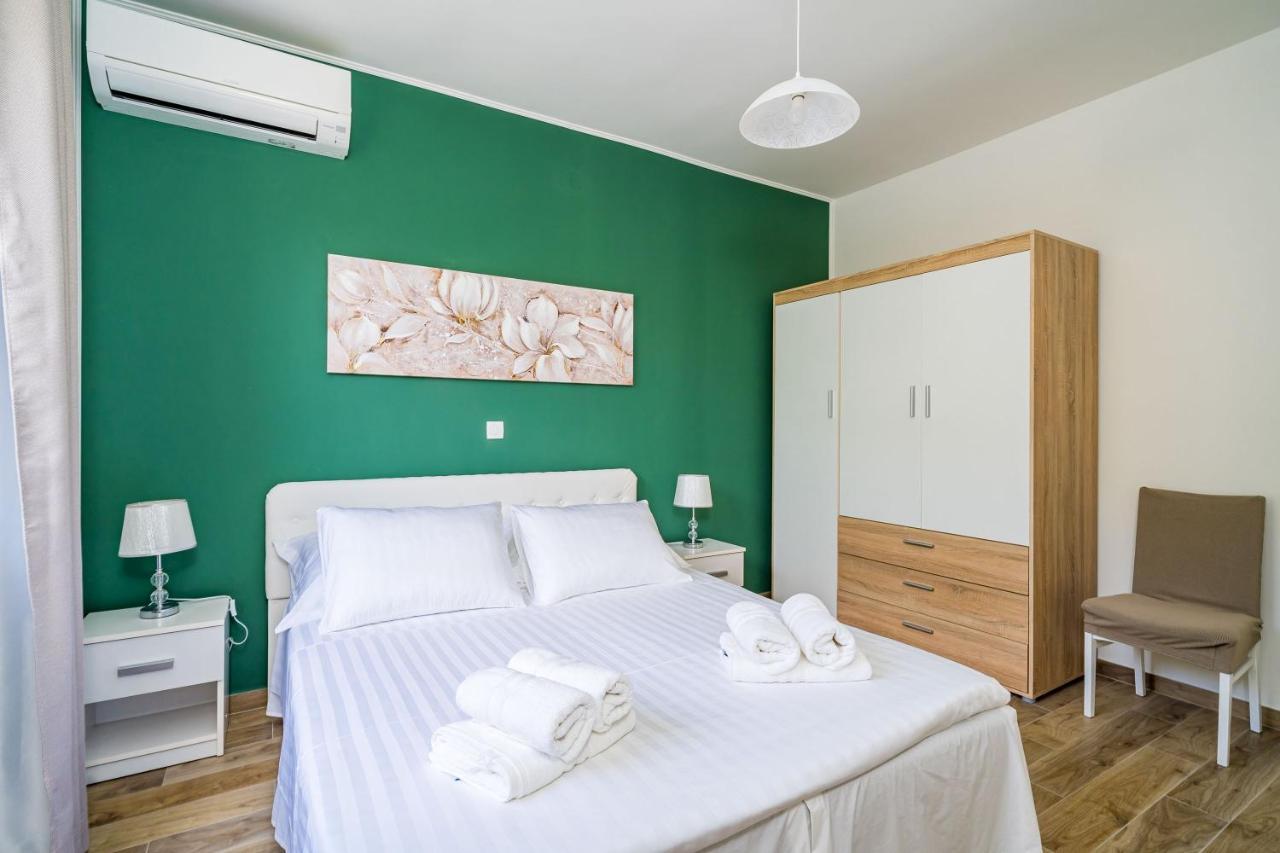 Nona'S Paradise Apartment - Free Parking Затон Екстер'єр фото