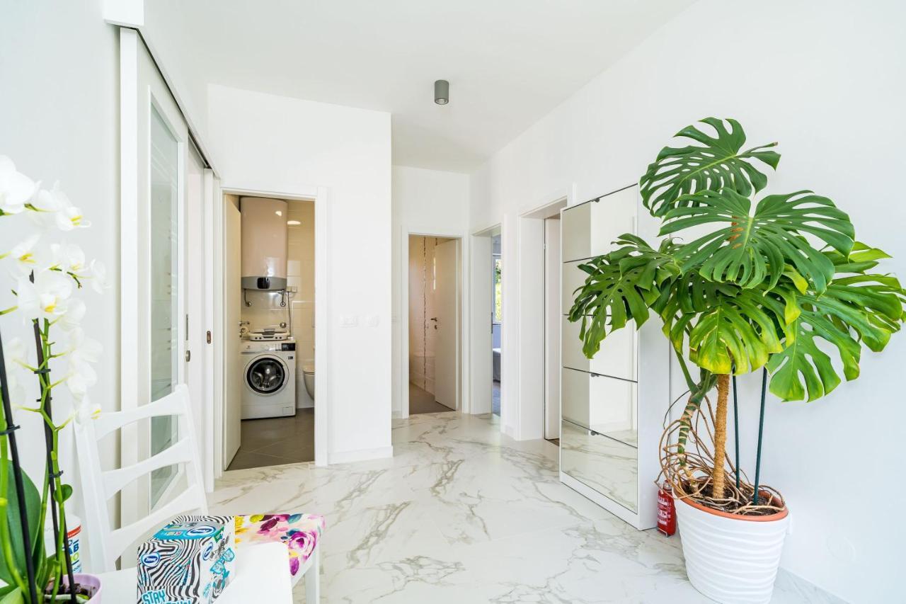 Nona'S Paradise Apartment - Free Parking Затон Екстер'єр фото